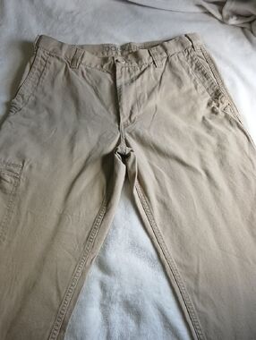 Dockers Men’s Khaki/Tan Classic Fit